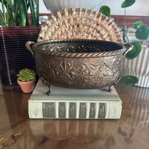 Vintage Oval Brass Jardiniere w/ Paw Feet, Ornate Repousse French Style Planter